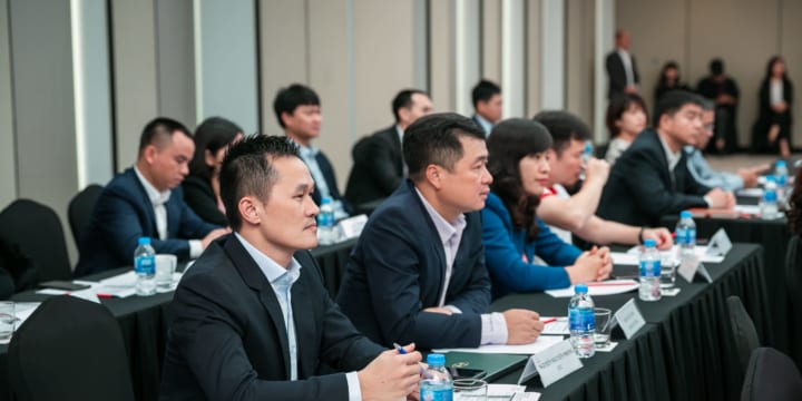 Tổ Chức Hội Thảo Quy Mô Lớn Chuyên Nghiệp